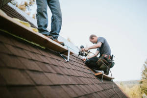 Local Roofers in Moorhead, MN